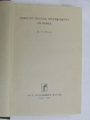 M V Pylee - Constitutional Government in India -  - KEX0270004