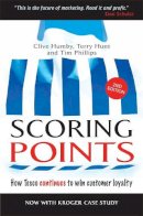 Terry Hunt - Scoring Points: How Tesco Continues to Win Customer Loyalty - 9780749453381 - V9780749453381
