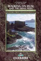 Peter Edwards - Walking on Rum and the Small Isles. Peter Edwards - 9781852846626 - V9781852846626